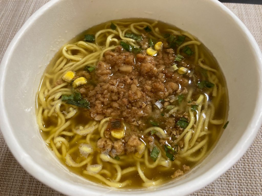 背脂ニンニク醤油味inラーメン